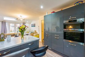 Photo 25- click for photo gallery